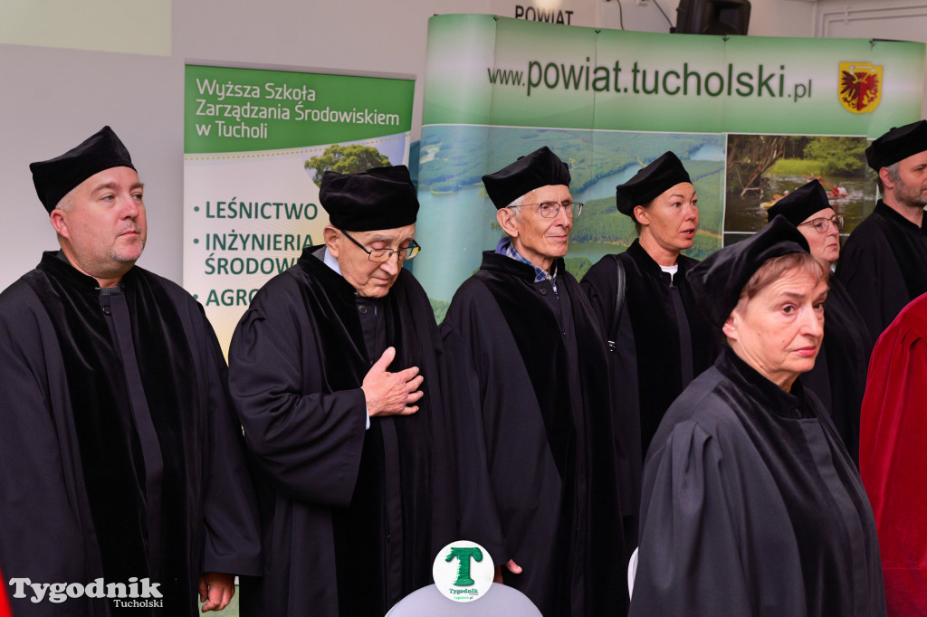 Absolwenci wydziału inżynieryjnego WSZŚ w Tucholi