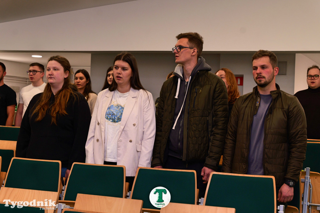 Absolwenci wydziału inżynieryjnego WSZŚ w Tucholi