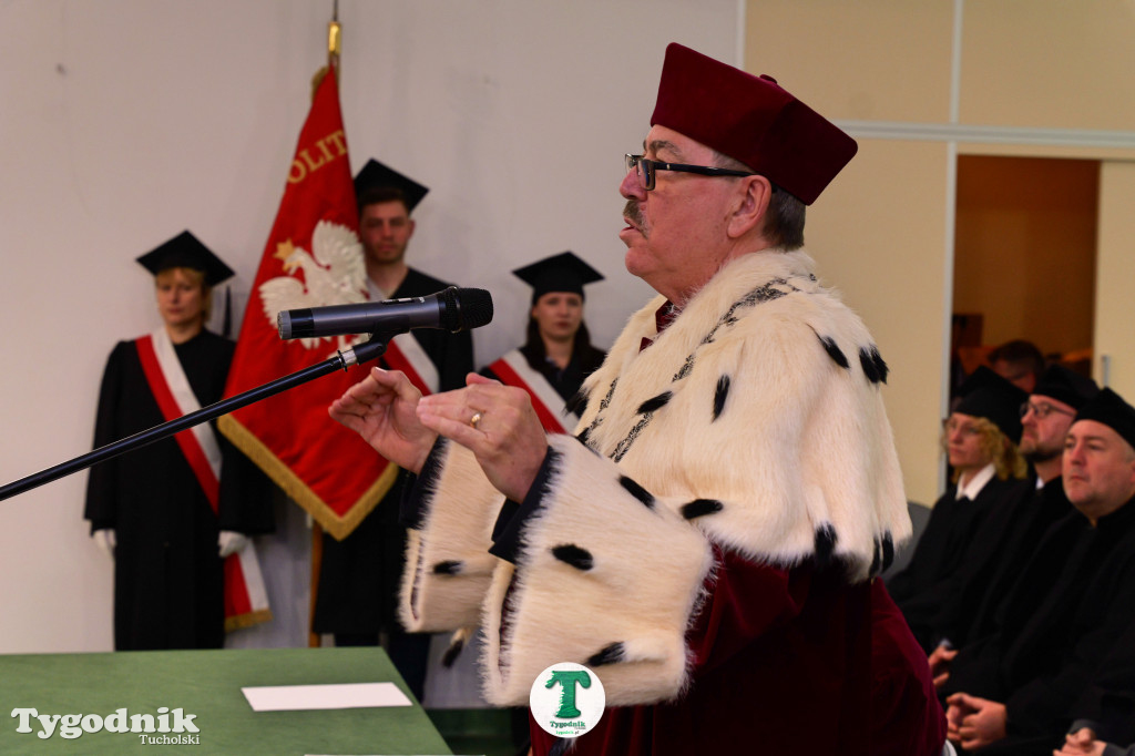 Absolwenci wydziału inżynieryjnego WSZŚ w Tucholi