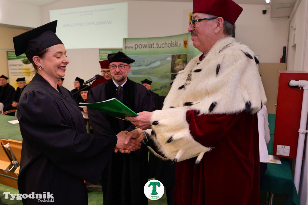 Absolwenci wydziału inżynieryjnego WSZŚ w Tucholi