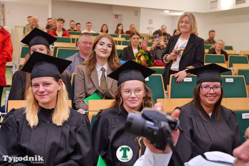 Absolwenci wydziału inżynieryjnego WSZŚ w Tucholi