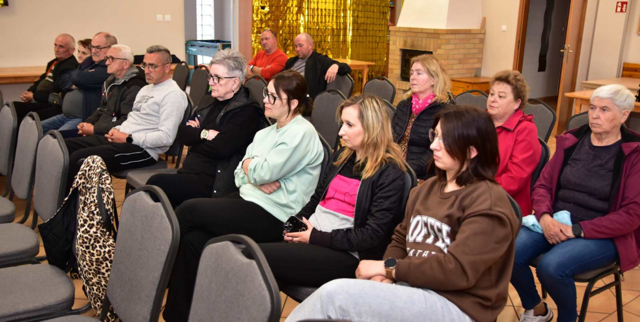 Zebrania wiejskie w Stobnie i Raciążu