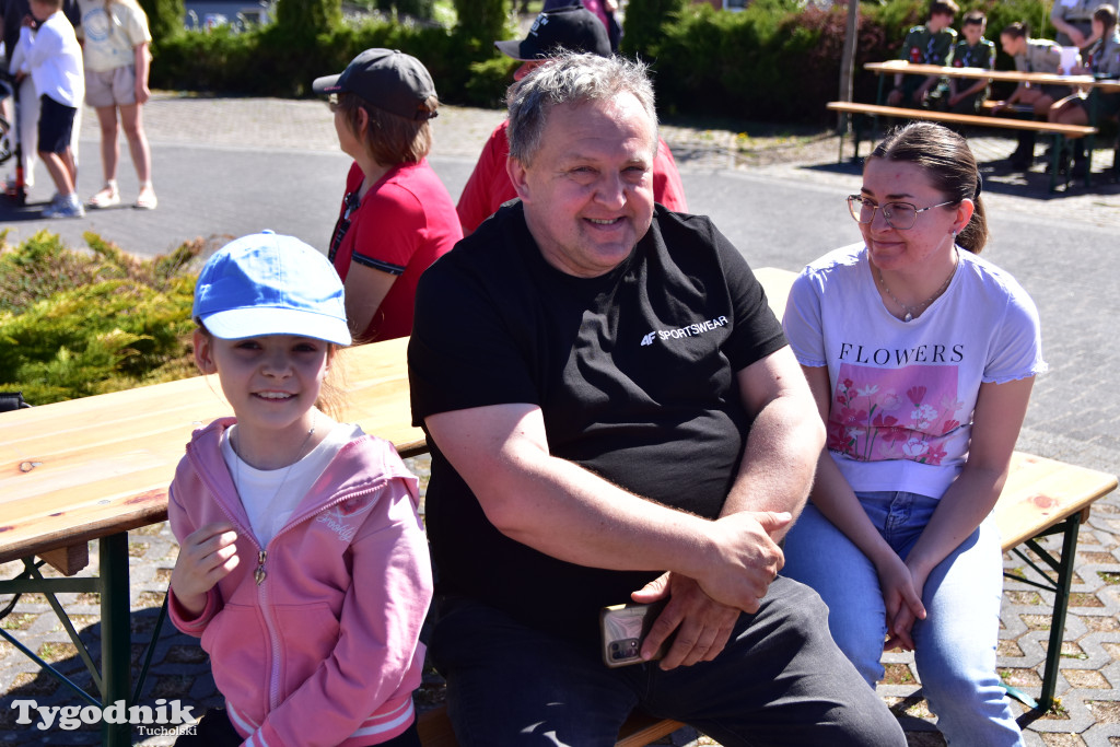 Piknik pod biało-czerwoną flagą w Śliwicach z dużym zainteresowaniem i świetną pogodą