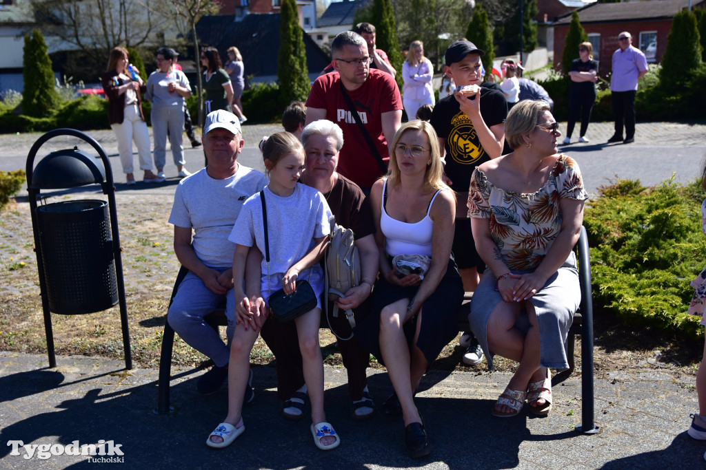 Piknik pod biało-czerwoną flagą w Śliwicach z dużym zainteresowaniem i świetną pogodą