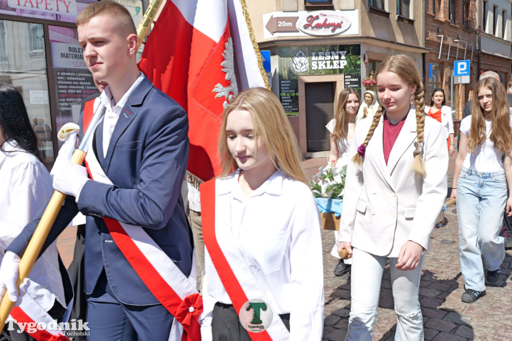 3 maja w Tucholi. Uroczystość z udziałem mieszkańców