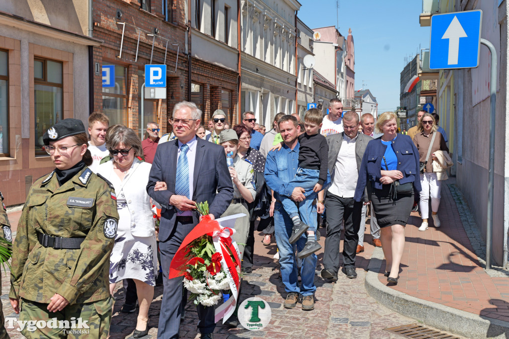 3 maja w Tucholi. Uroczystość z udziałem mieszkańców