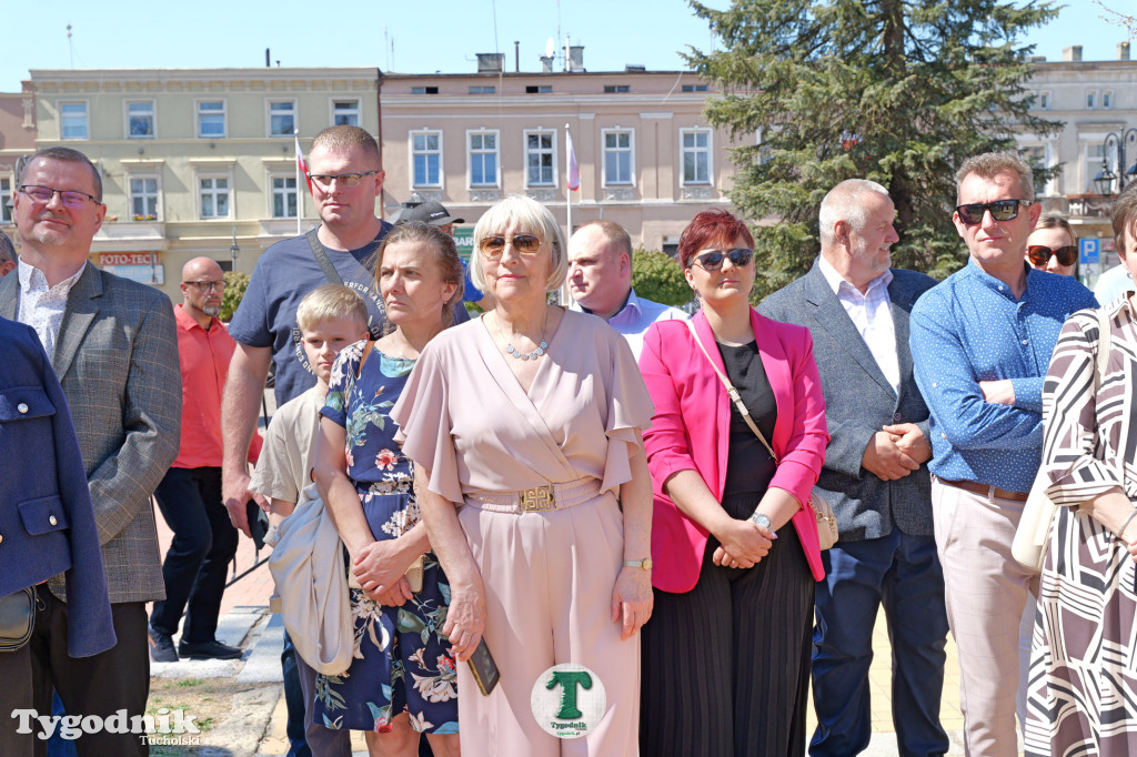 3 maja w Tucholi. Uroczystość z udziałem mieszkańców