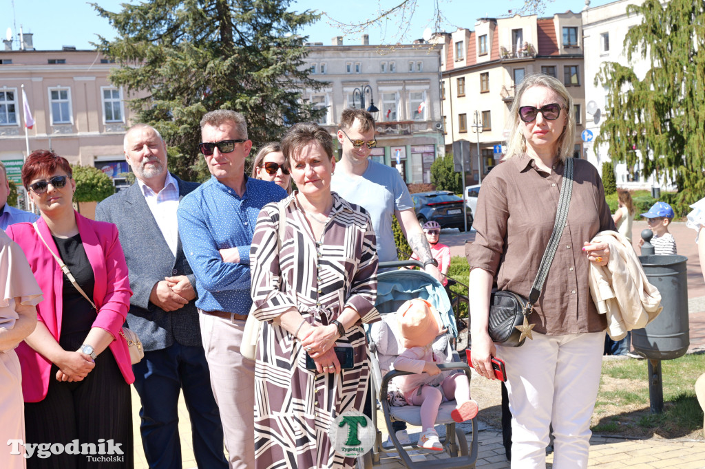 3 maja w Tucholi. Uroczystość z udziałem mieszkańców