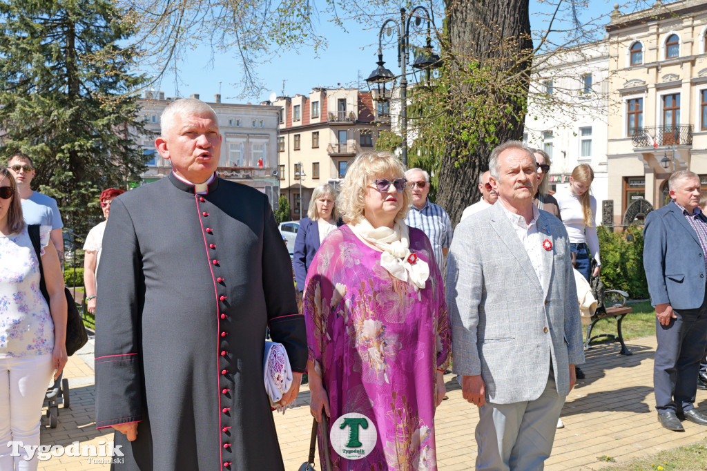 3 maja w Tucholi. Uroczystość z udziałem mieszkańców