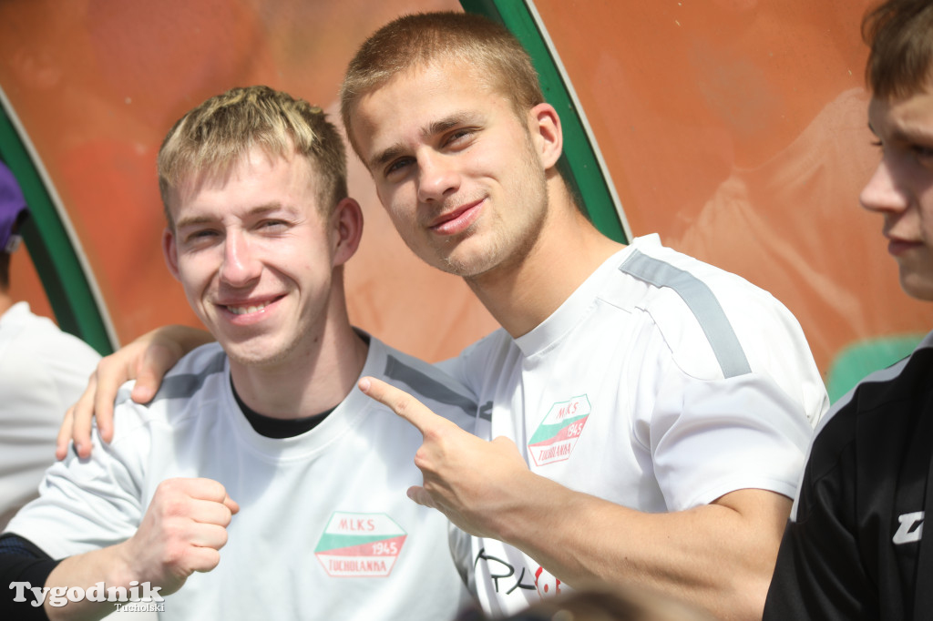 Klasa okręgowa: Tucholanka Tuchola - Wisła Gruczno 1:2 (0:0).