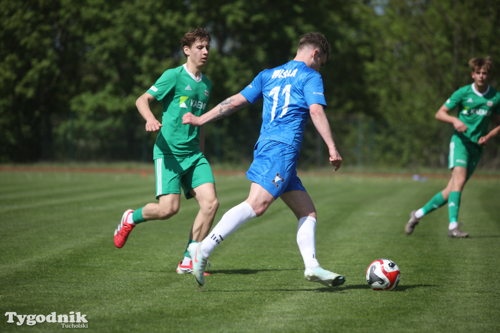 Klasa okręgowa: Tucholanka Tuchola - Wisła Gruczno 1:2 (0:0).