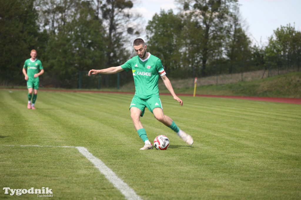 Klasa okręgowa: Tucholanka Tuchola - Wisła Gruczno 1:2 (0:0).