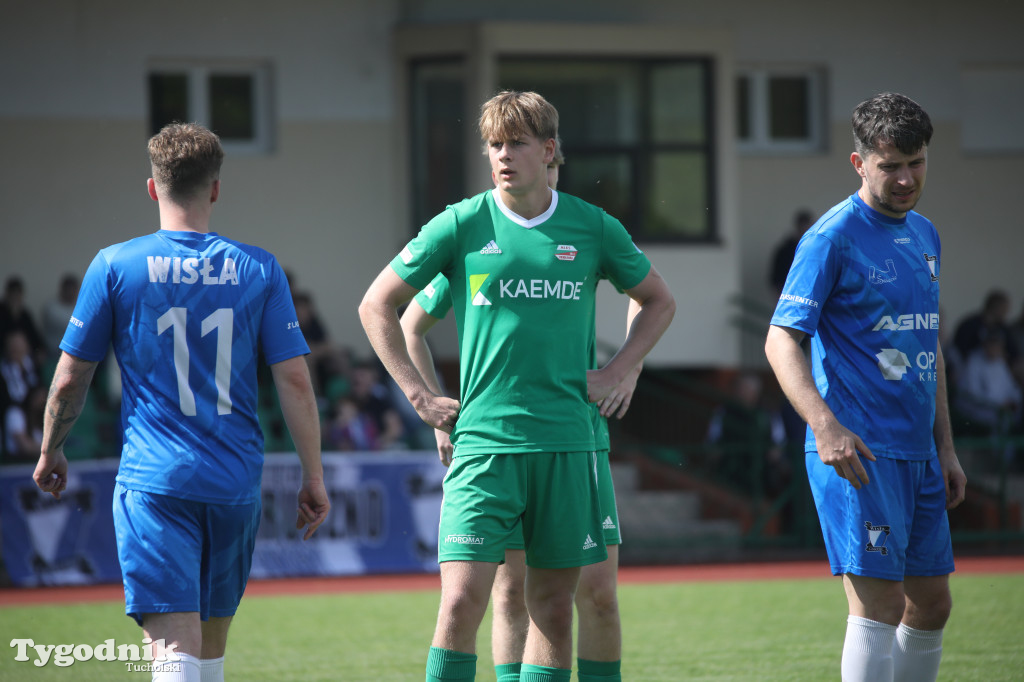 Klasa okręgowa: Tucholanka Tuchola - Wisła Gruczno 1:2 (0:0).