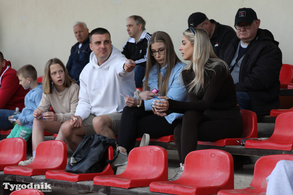 Klasa okręgowa: Tucholanka Tuchola - Wisła Gruczno 1:2 (0:0).