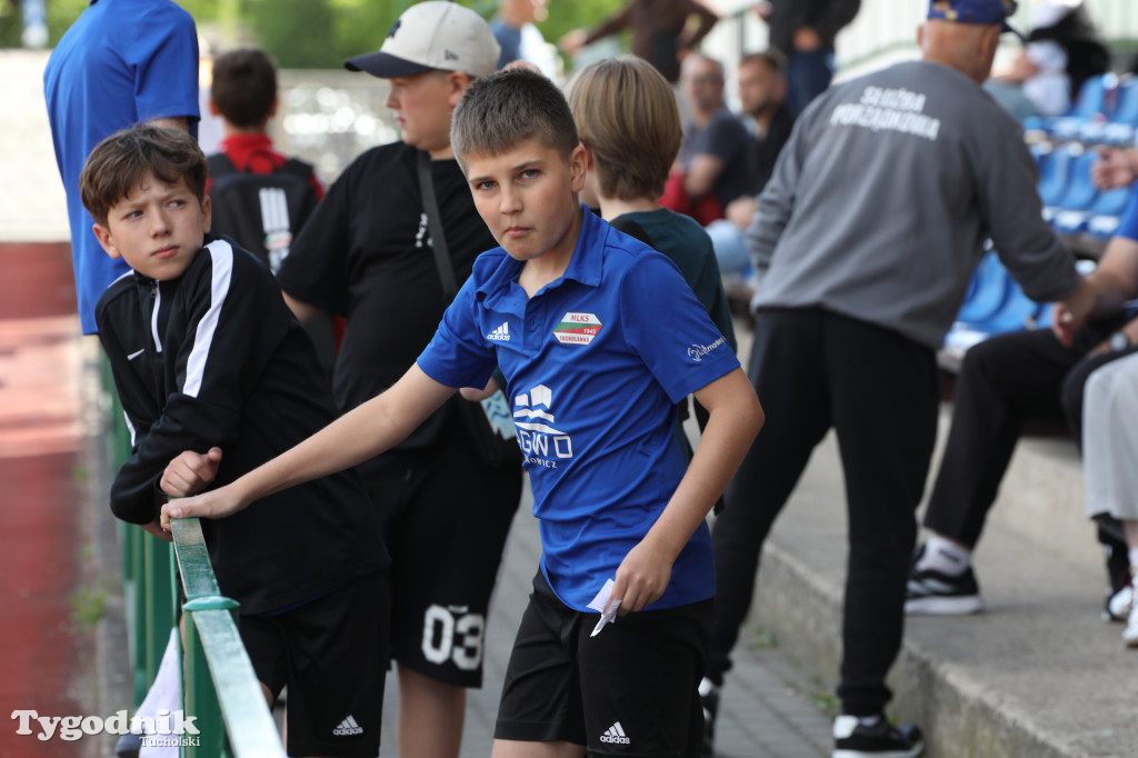 Klasa okręgowa: Tucholanka Tuchola - Wisła Gruczno 1:2 (0:0).