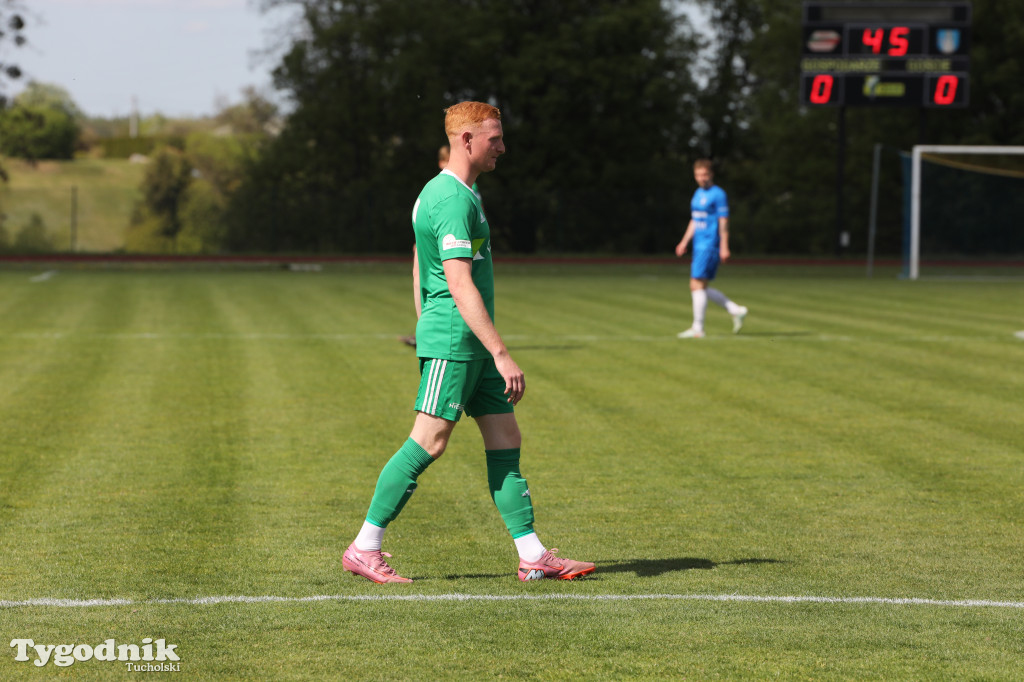 Klasa okręgowa: Tucholanka Tuchola - Wisła Gruczno 1:2 (0:0).