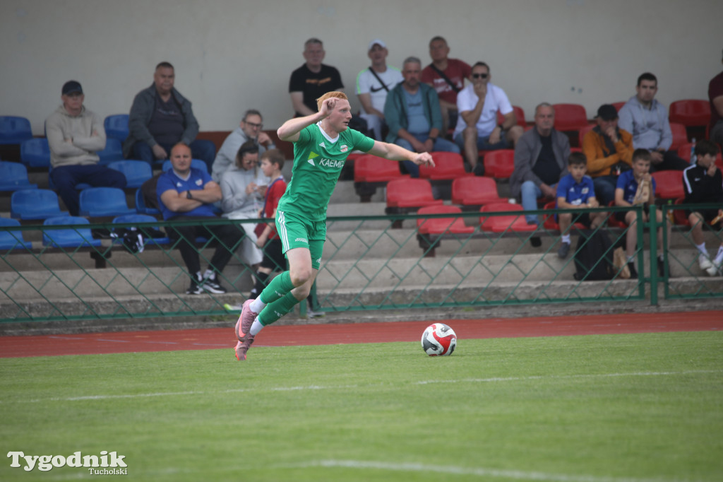 Klasa okręgowa: Tucholanka Tuchola - Wisła Gruczno 1:2 (0:0).