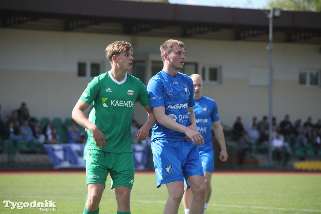 Klasa okręgowa: Tucholanka Tuchola - Wisła Gruczno 1:2 (0:0).