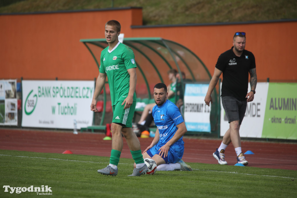 Klasa okręgowa: Tucholanka Tuchola - Wisła Gruczno 1:2 (0:0).