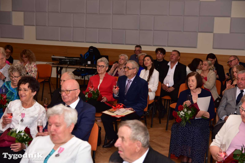 Gmina Tuchola: Miłość to droga, która poprowadziła ich przez dekady wspólnego życia
