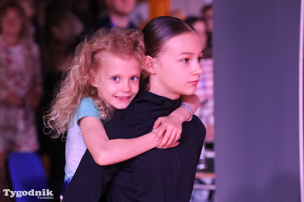 Fit Kids Tuchola: młodzi akrobaci to czyste piękno