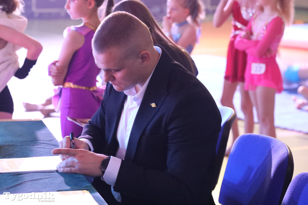 Fit Kids Tuchola: młodzi akrobaci to czyste piękno