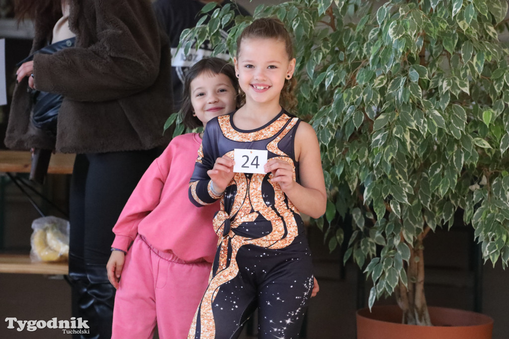 Fit Kids Tuchola: młodzi akrobaci to czyste piękno