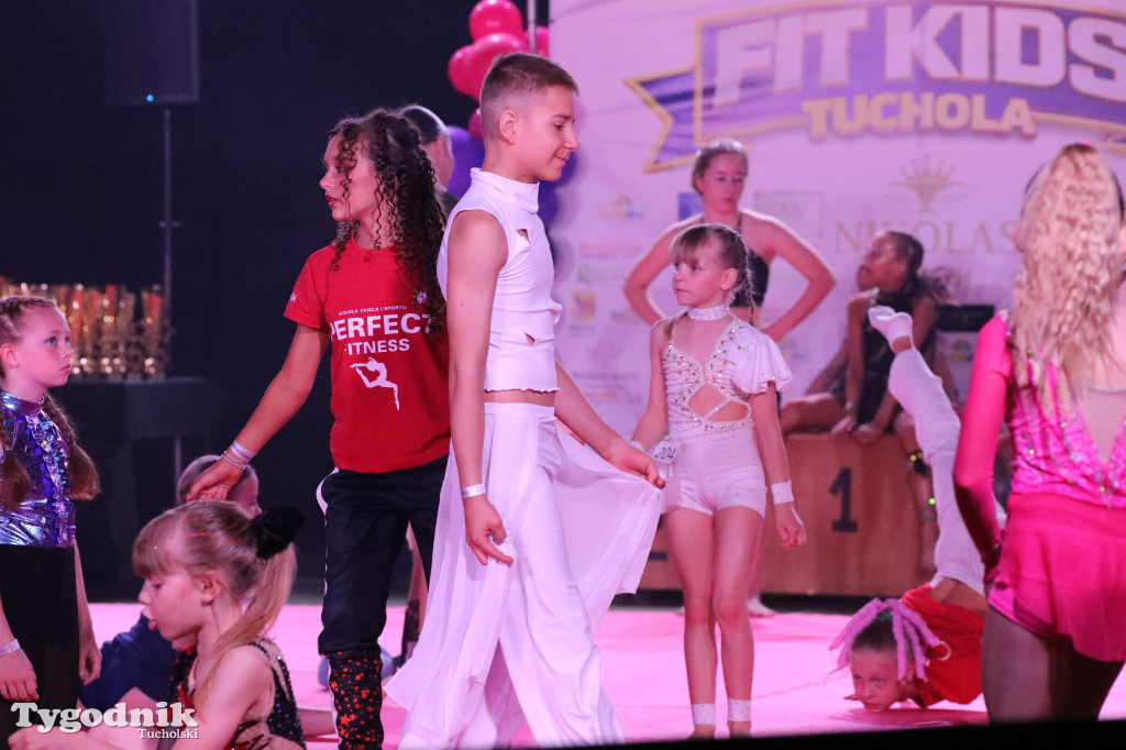 Fit Kids Tuchola: młodzi akrobaci to czyste piękno