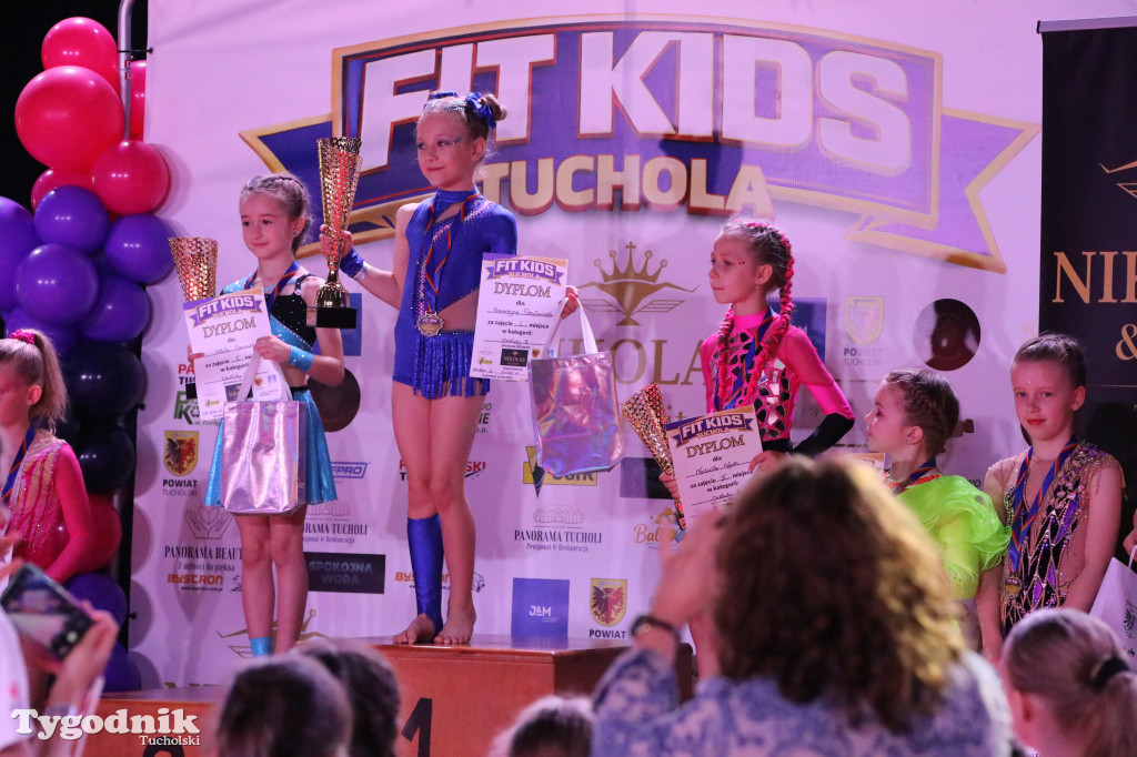 Fit Kids Tuchola: młodzi akrobaci to czyste piękno