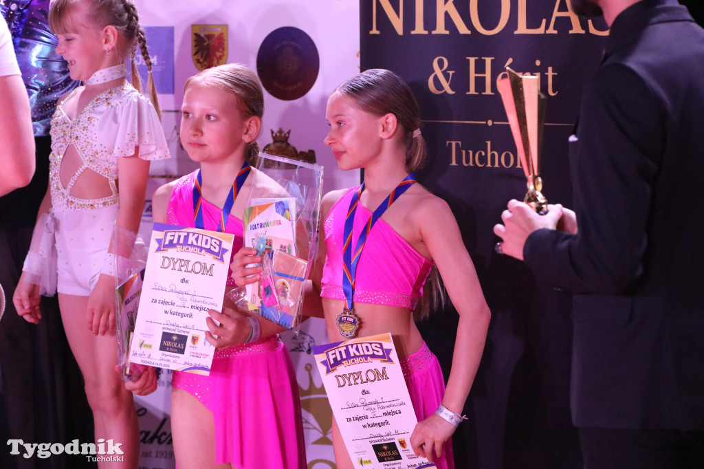 Fit Kids Tuchola: młodzi akrobaci to czyste piękno