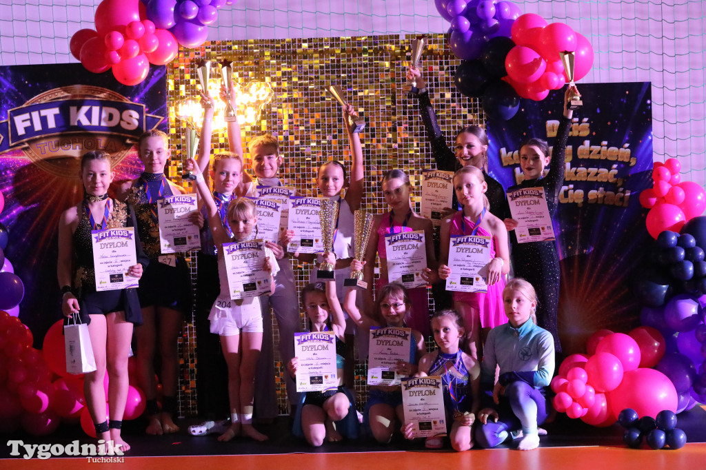Fit Kids Tuchola: młodzi akrobaci to czyste piękno