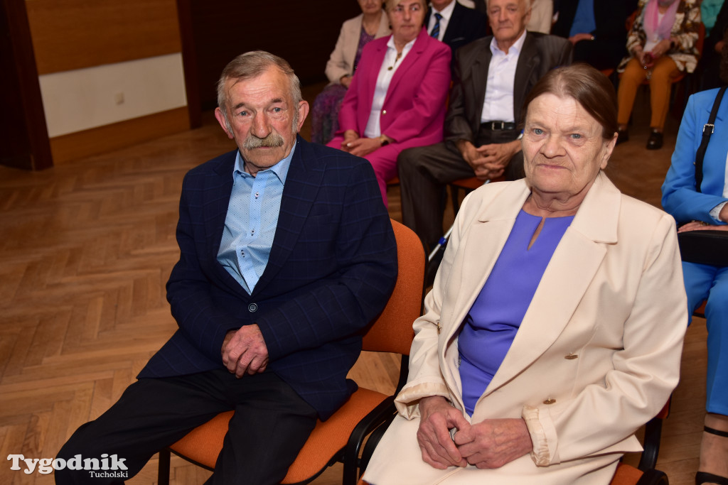 Jubileusze małżeńskie w gminie Tuchola. Złoci, szmaragdowi i diamentowi jubilaci