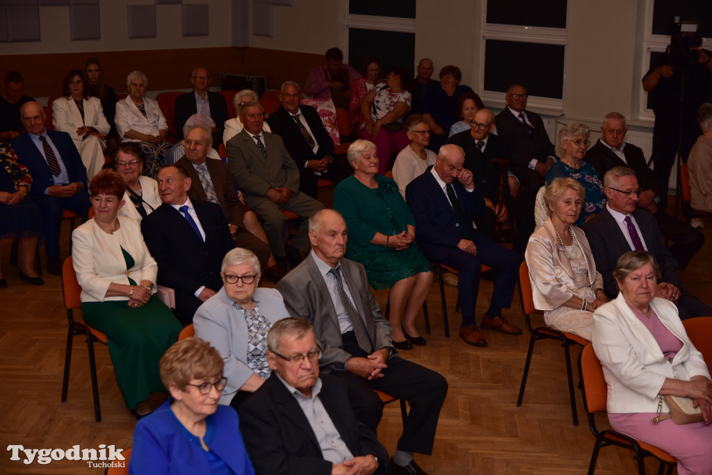 Jubileusze małżeńskie w gminie Tuchola. Złoci, szmaragdowi i diamentowi jubilaci