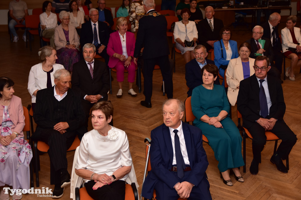Jubileusze małżeńskie w gminie Tuchola. Złoci, szmaragdowi i diamentowi jubilaci