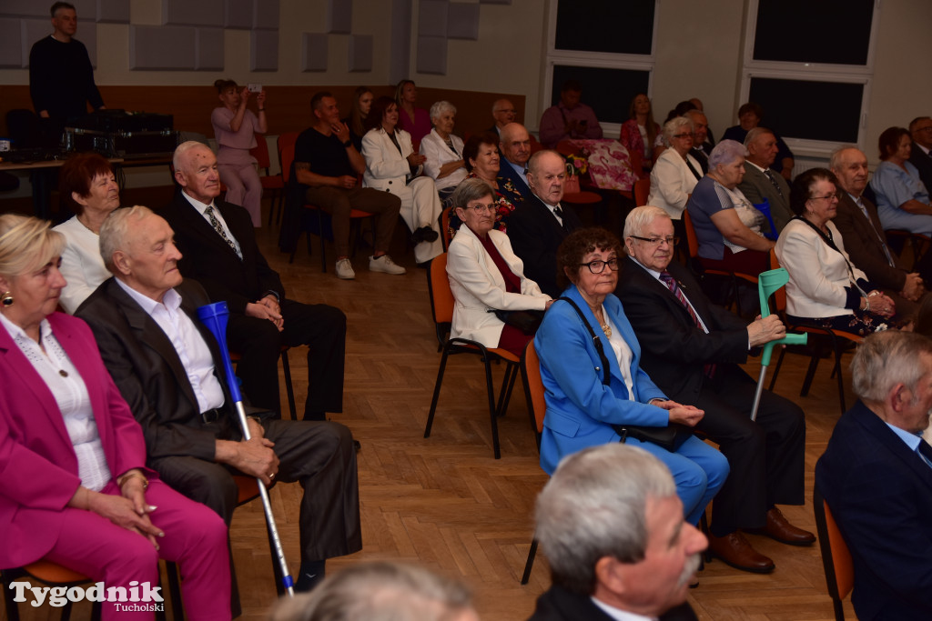 Jubileusze małżeńskie w gminie Tuchola. Złoci, szmaragdowi i diamentowi jubilaci