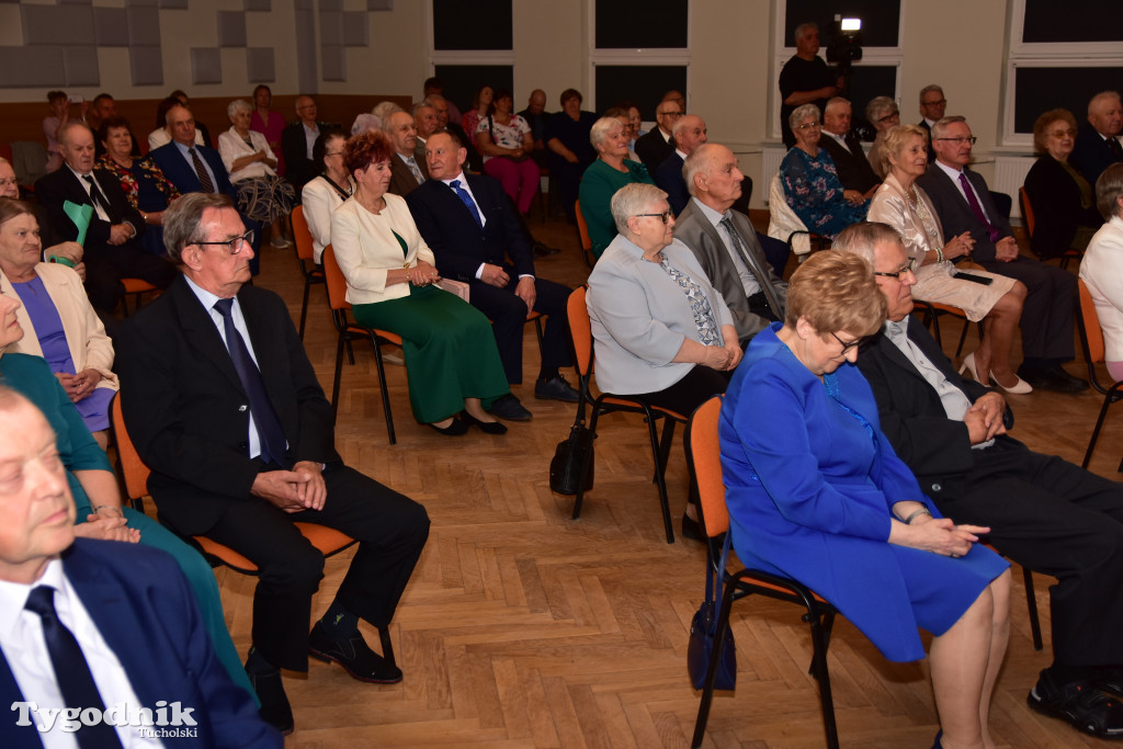 Jubileusze małżeńskie w gminie Tuchola. Złoci, szmaragdowi i diamentowi jubilaci