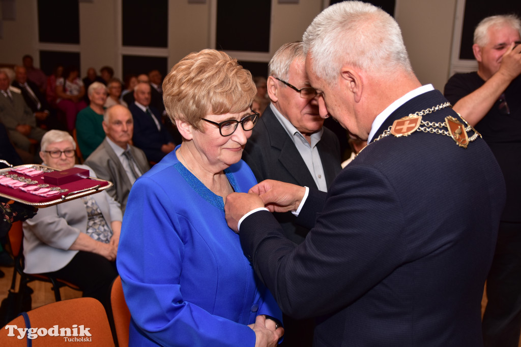 Jubileusze małżeńskie w gminie Tuchola. Złoci, szmaragdowi i diamentowi jubilaci