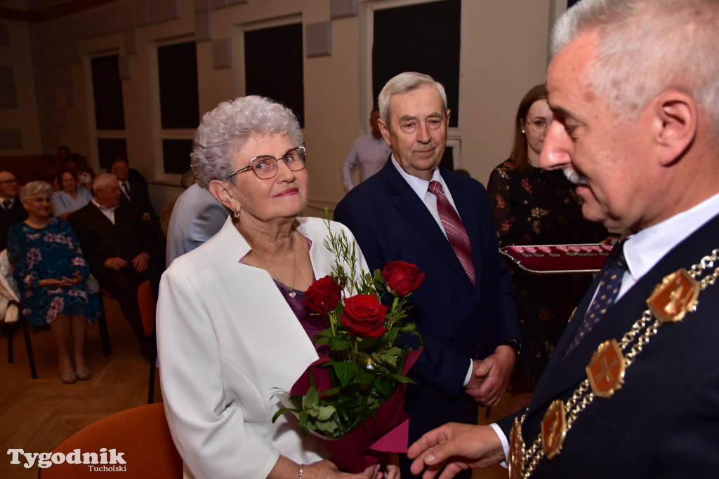 Jubileusze małżeńskie w gminie Tuchola. Złoci, szmaragdowi i diamentowi jubilaci