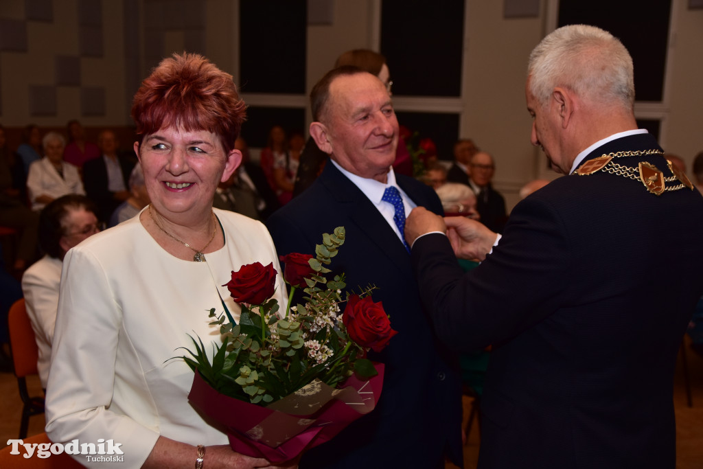 Jubileusze małżeńskie w gminie Tuchola. Złoci, szmaragdowi i diamentowi jubilaci