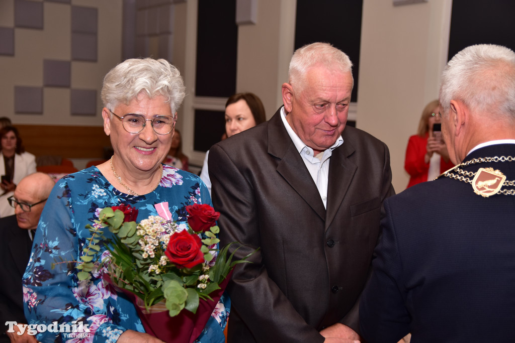 Jubileusze małżeńskie w gminie Tuchola. Złoci, szmaragdowi i diamentowi jubilaci