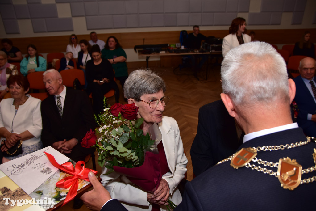 Jubileusze małżeńskie w gminie Tuchola. Złoci, szmaragdowi i diamentowi jubilaci
