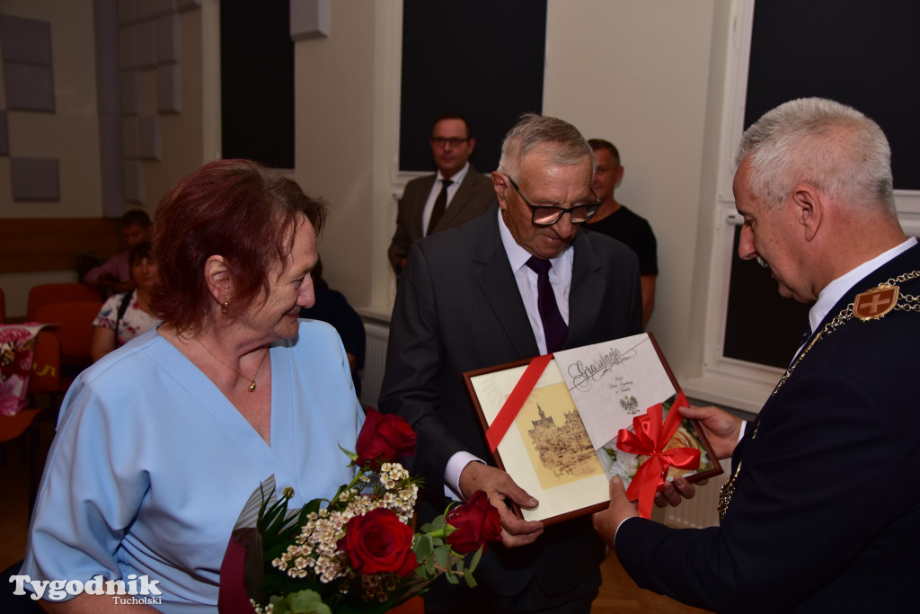Jubileusze małżeńskie w gminie Tuchola. Złoci, szmaragdowi i diamentowi jubilaci