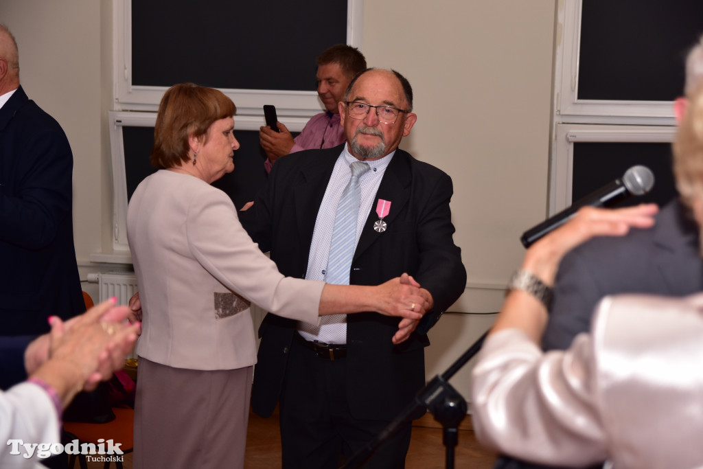 Jubileusze małżeńskie w gminie Tuchola. Złoci, szmaragdowi i diamentowi jubilaci