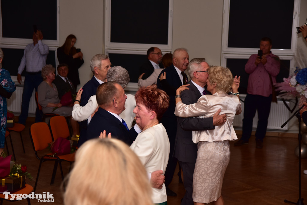 Jubileusze małżeńskie w gminie Tuchola. Złoci, szmaragdowi i diamentowi jubilaci