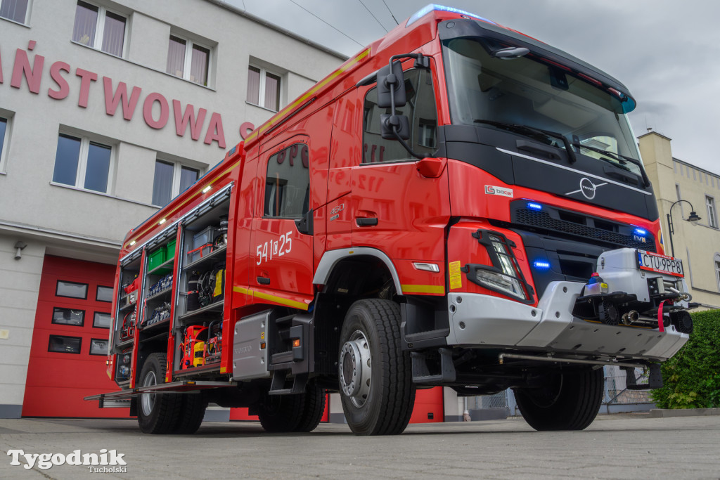 Oto NOWY WÓZ strażaków z Tucholi