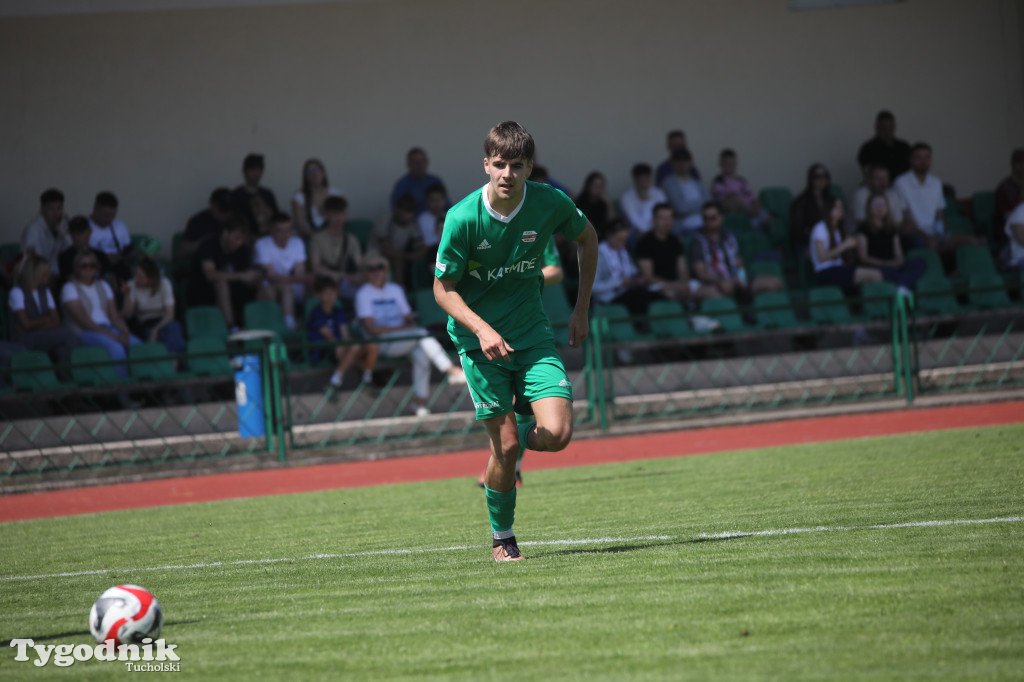 Klasa okręgowa: Tucholanka Tuchola - Zawisza II Bydgoszcz 3:2 (3:0)