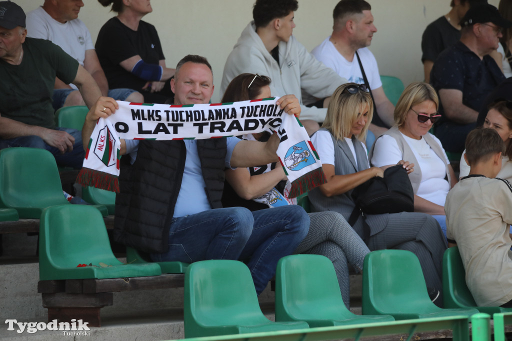 Klasa okręgowa: Tucholanka Tuchola - Zawisza II Bydgoszcz 3:2 (3:0)
