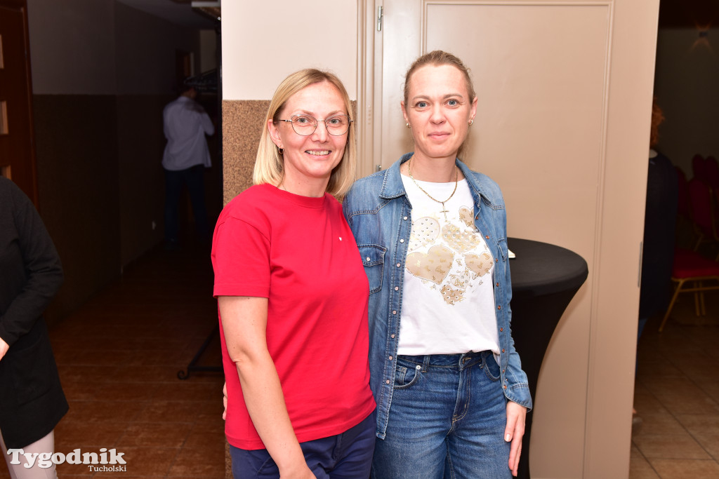 To nie było zwykłe przedstawienie. Grupa teatralna z B-CKiP Gminy Lubiewo wystąpiła z premierowym spektaklem