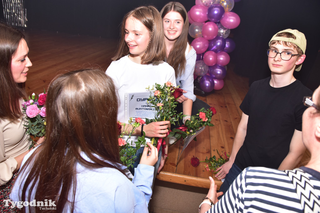 To nie było zwykłe przedstawienie. Grupa teatralna z B-CKiP Gminy Lubiewo wystąpiła z premierowym spektaklem