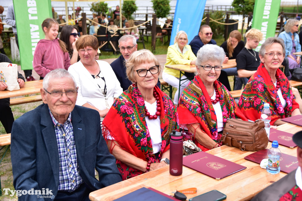 Bysław: Obchody Dnia Dziecka i Dnia Matki w ludowej odsłonie